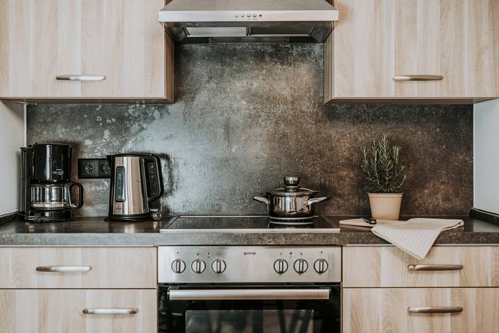 Ferienwohnung für 5 Personen, mit Balkon und Garten, kinderfreundlich in Seeg - 2