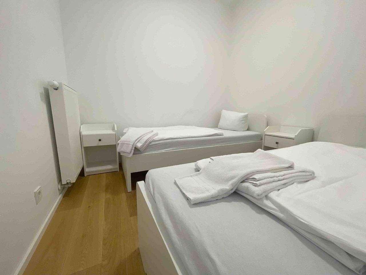 Ganze Ferienwohnung, Am1O14 Modern eingerichtete Monteurwohnung in Amberg, Ostbayern
