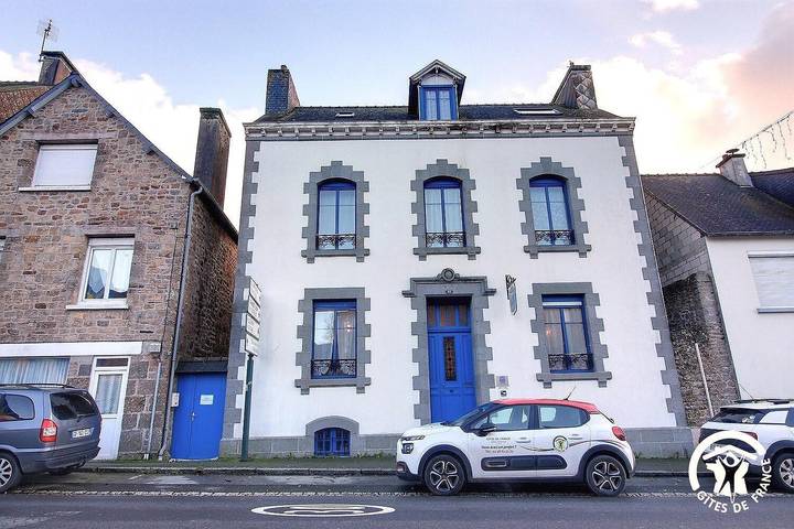 Chambre d’hôte pour 3 personnes, avec Terrasse et Jardin à Ploërdut