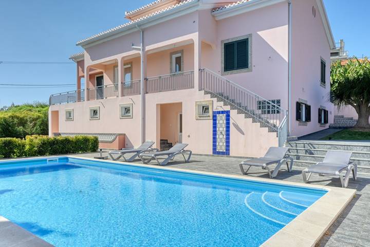 Villa Mendonça, a Home in Madeira in Ponta do Sol, Isla de Madeira