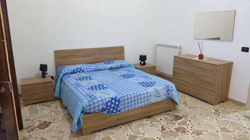 Gîte pour 5 personnes, avec jardin et terrasse, animaux acceptés dans Puntalazzo - 3