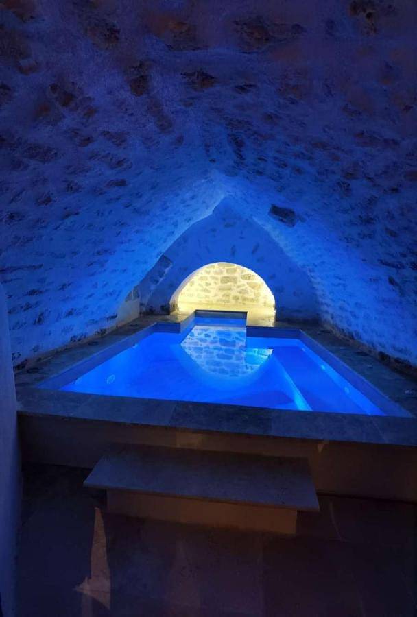 Appartement de vacances pour 4 personnes, avec piscine et jacuzzi
