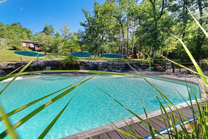 Location de vacances pour 4 personnes, avec Jardin à Proissans - 2