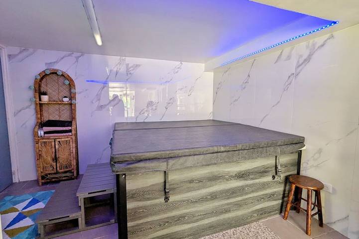 Cottage für 12 Personen, mit Balkon und Garten - 1