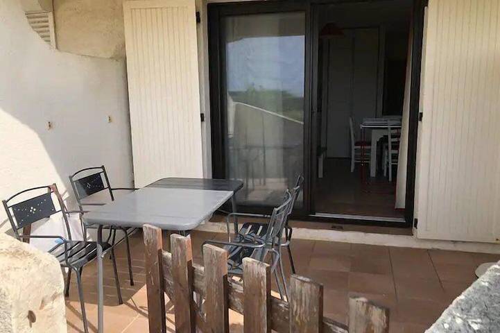 Gîte pour 4 personnes dans Plage du Port (Les Saintes-Maries-de-la-Mer) - 4