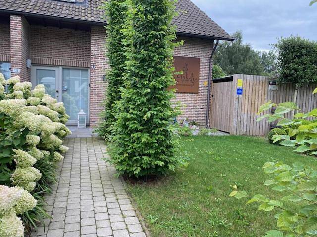 Ferienhaus für 12 Personen, mit Balkon und Terrasse sowie Garten und Ausblick in Ophoven
