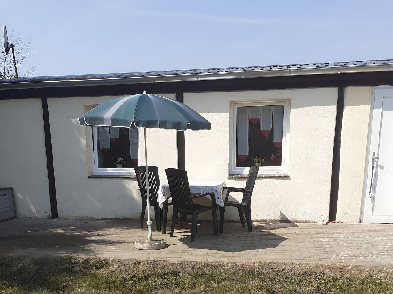 Ferienhaus Fechter mit Gemeinschaftsterrasse, Garten und Wlan in Lanz in Lanz, Prignitz