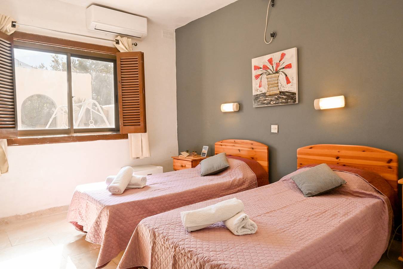 Sefranda Guesthouse Ensuite Room 3 in San Ġwann, Isla de Malta