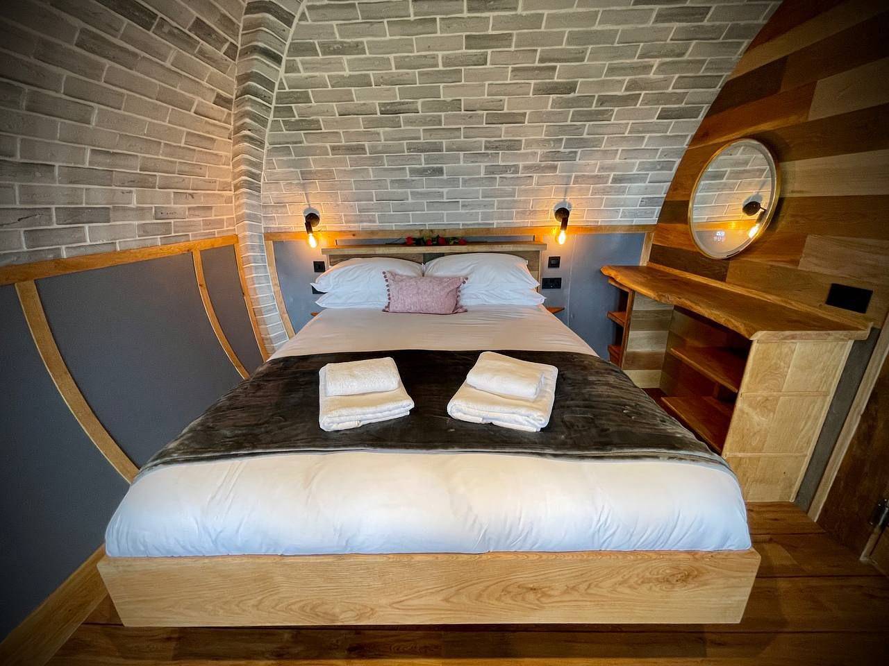 Glamping für 6 Personen mit Ausblick in Powys