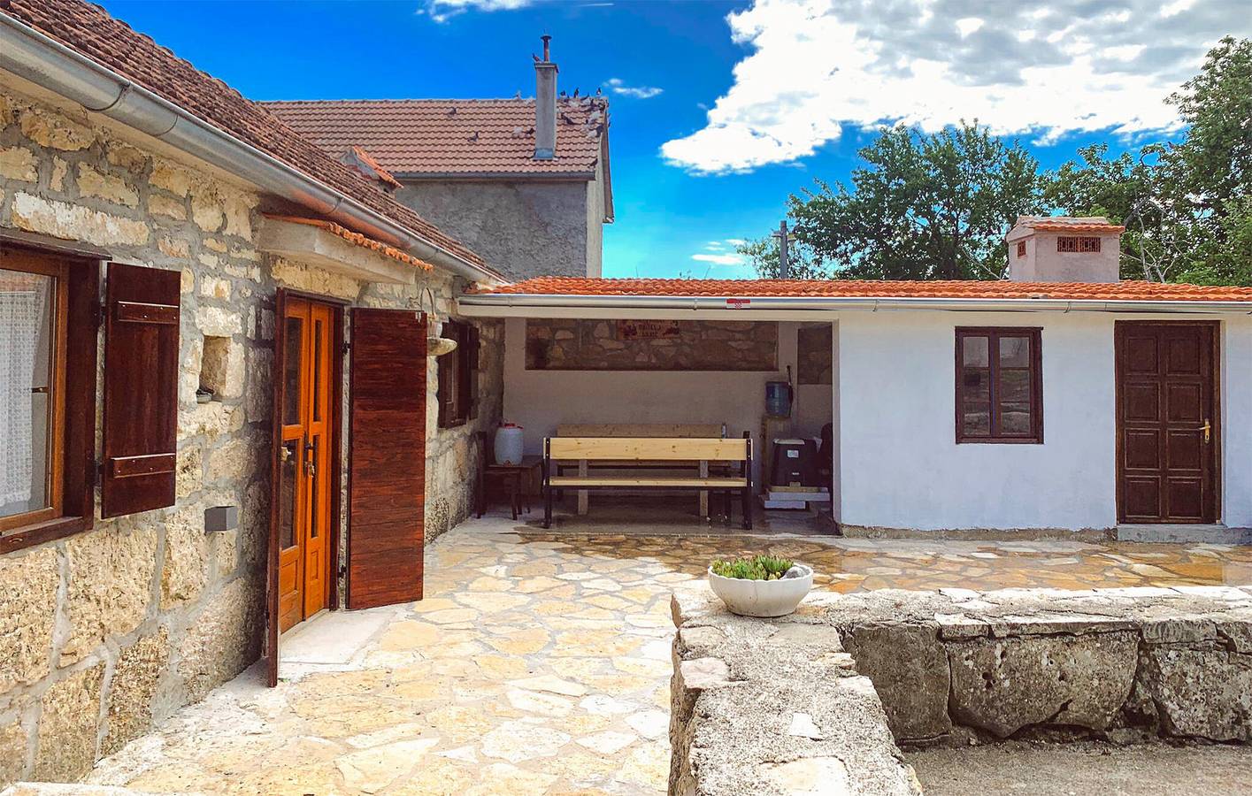 Ferienhaus für 4 Personen mit Terrasse in Grad Benkovac, Zadar