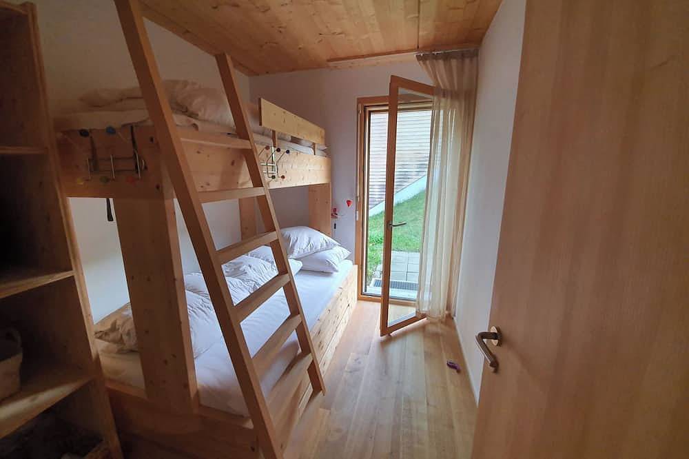 Ganze Wohnung, Balcon Sulegliv, Vattiz, (Vattiz). in Lumnezia, Alpenarena
