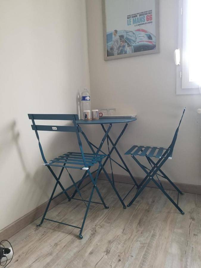 Double Room with Private Bathroom in Étival-lès-le-Mans, Sarthe