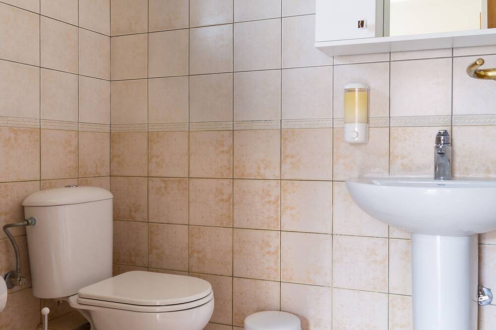 Villa Kristin 2 - Great Location, Sea Views, Bbq in Nikiti, Sithonia Peninsula