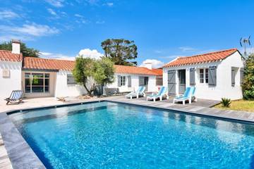 Cottage pour 10 personnes, avec jardin dans Plage de la Linière