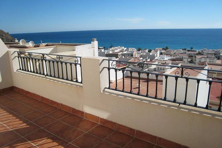 Apartamento de vacaciones para 4 personas, con terraza y jacuzzi - 1