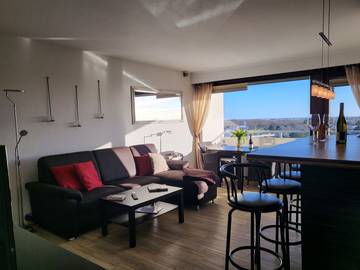 Ferienwohnung für 3 Personen, mit Balkon und Seeblick auf Eiderstedt
