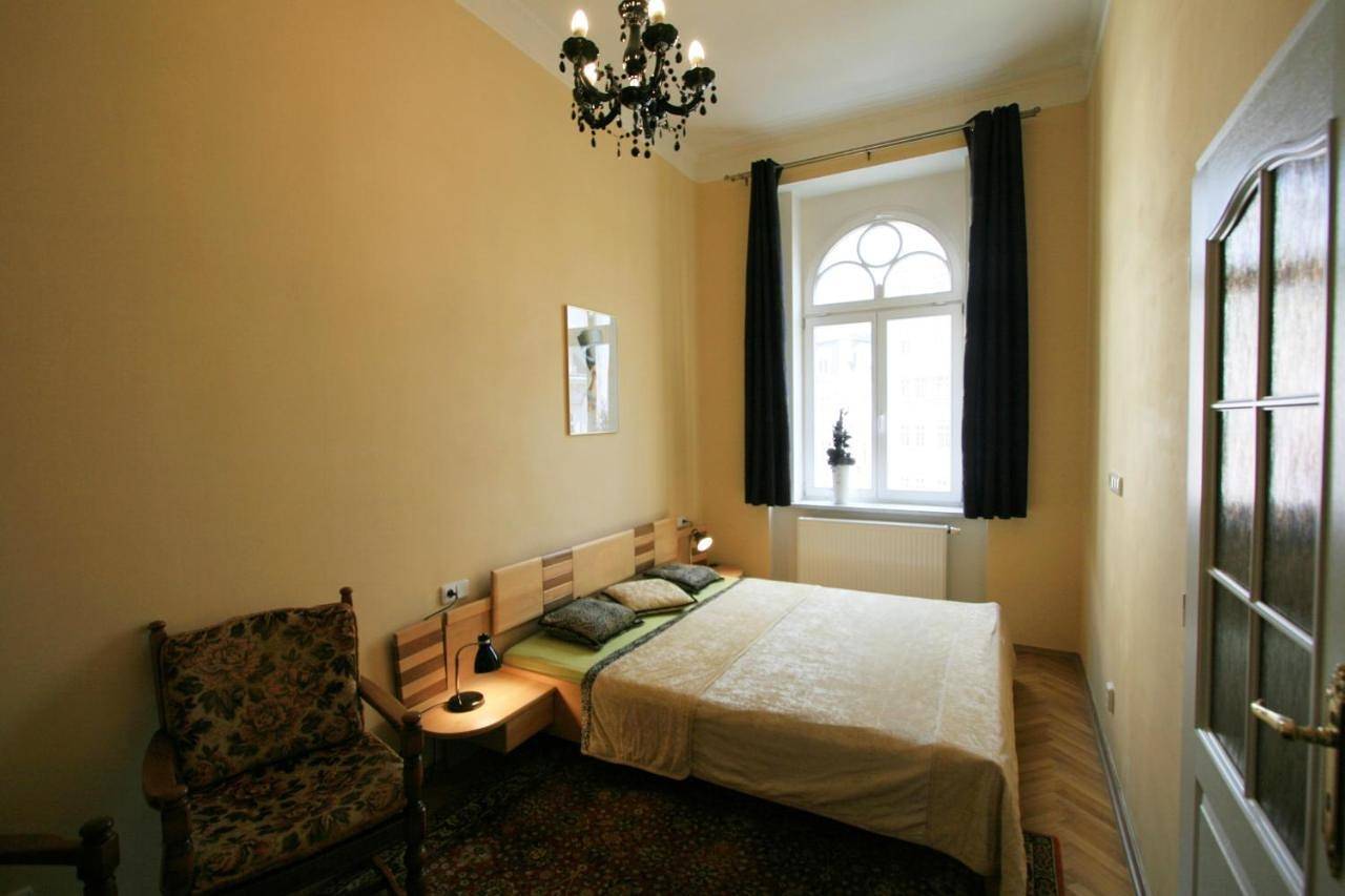 Geheel appartement, Two-Bedroom Apartment in Karlsbad, Karlsbad Regio