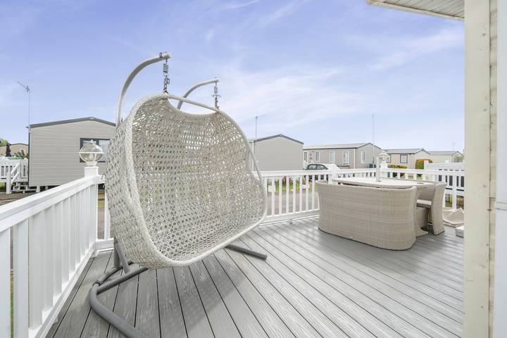 3 Bedroom Mersea Beach Retreat-Getaway by the Sea in Mersea Island, Colchester