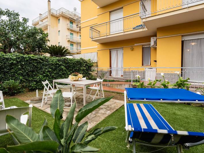 Gîte pour 5 personnes, avec terrasse et jardin à Diano Marina - 3