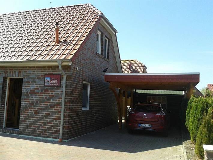 Ferienhaus für 4 Personen, mit Garten in Nesse