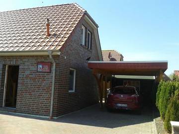 Ferienhaus für 4 Personen, mit Garten in Nesse