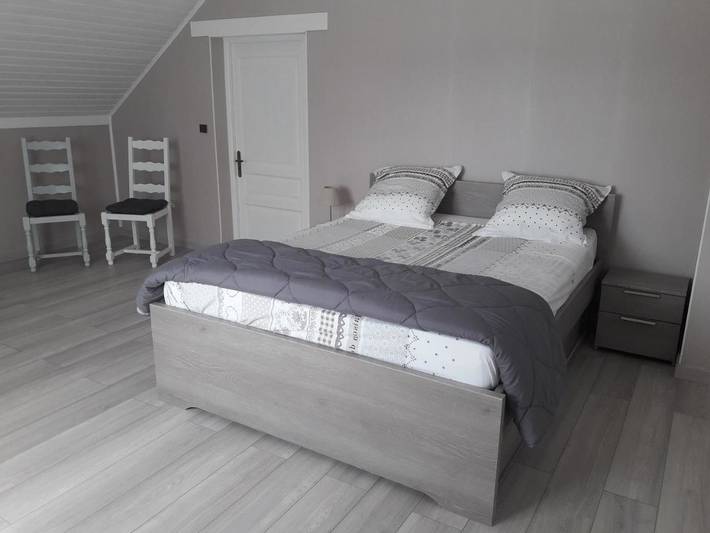 Location de vacances pour 4 personnes, avec jardin et vue à Clairvaux-les-Lacs - 2
