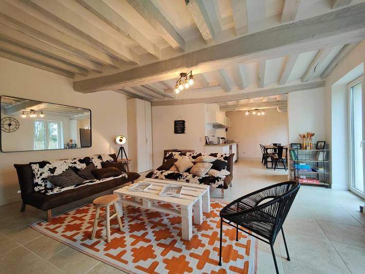 Location de vacances pour 8 personnes, avec terrasse et jardin, animaux acceptés à Souligné-Flacé - 2