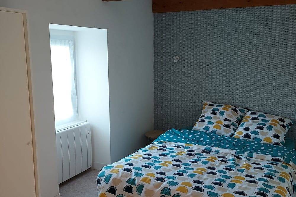 Ideal pour les familles, la longère de Keranne entre terre et mer. in Guissény, Région de Brest