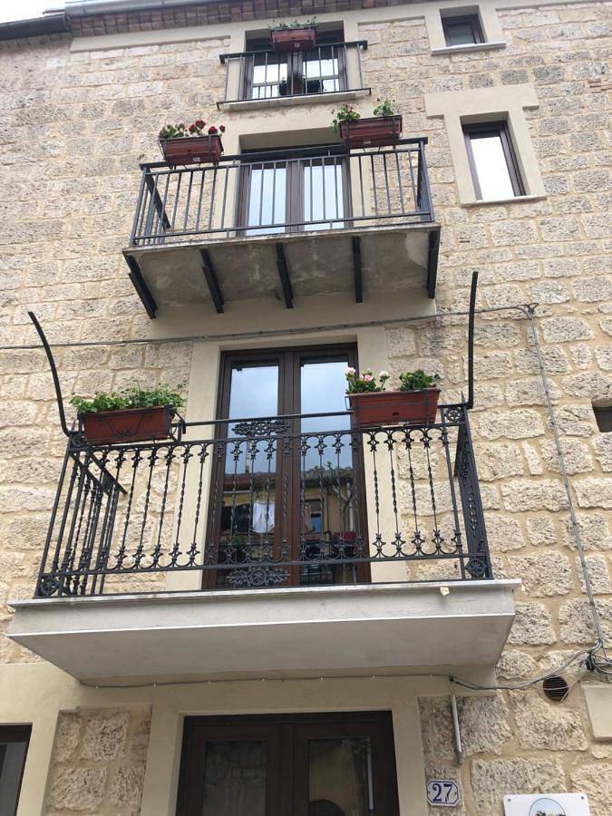 Quadruple Room with Private Bathroom in Petralia Soprana, Provincia di Palermo