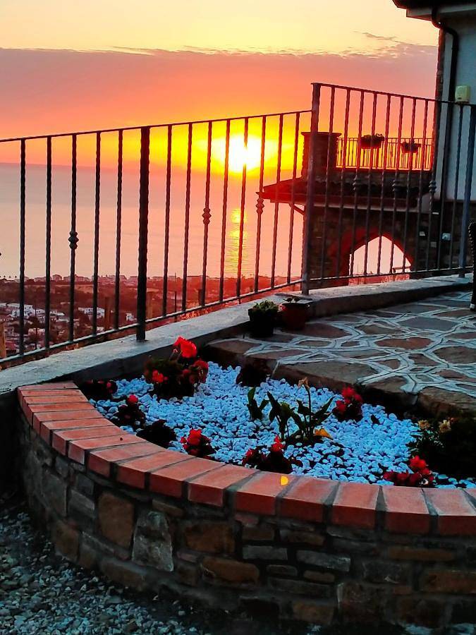 Maison d’hôte pour 5 personnes, avec piscine ainsi que balcon et vue à Santa Maria di Castellabate - 2