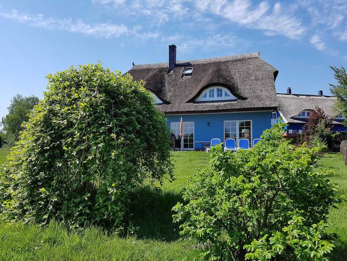 Ferienwohnung für 9 Personen, mit Terrasse in Prerow