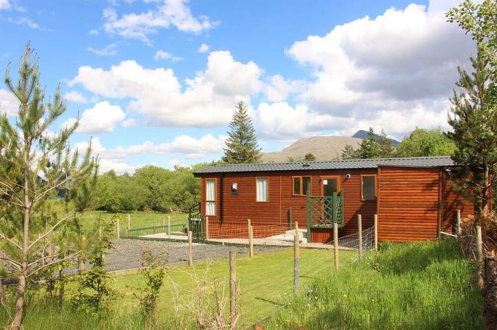 Chalet für 4 Personen, mit Terrasse und Garten - 1