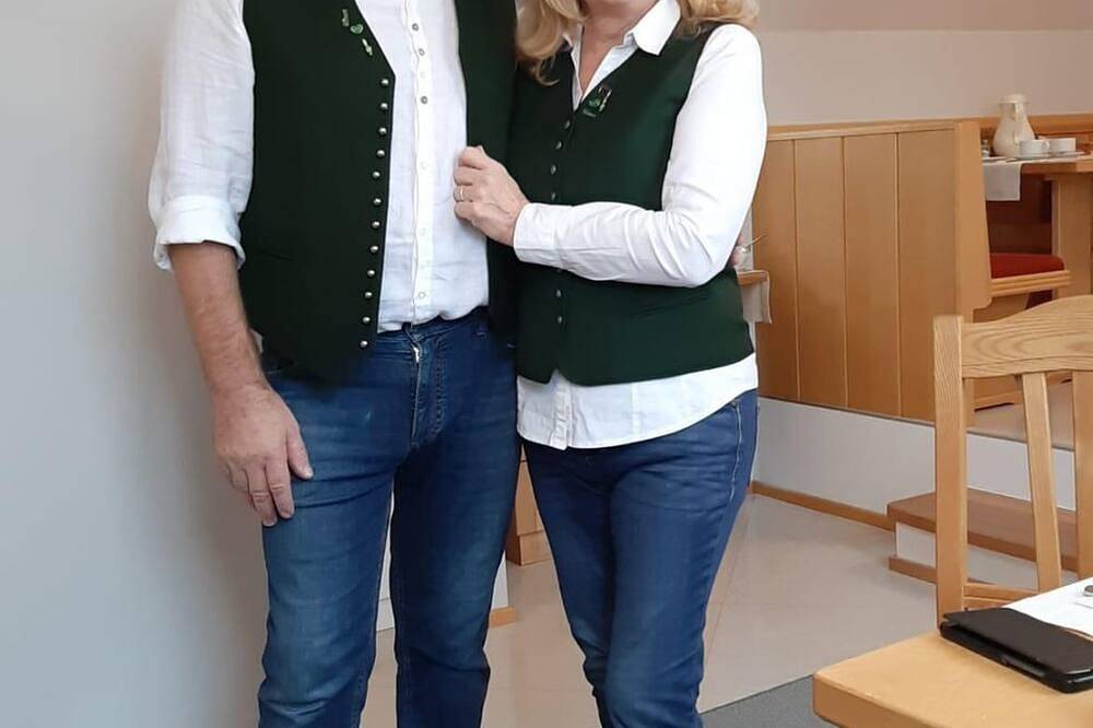 Doppelzimmer - Glatz \"Haus Siegesbrunn\" in Bad Waltersdorf, Steirerland