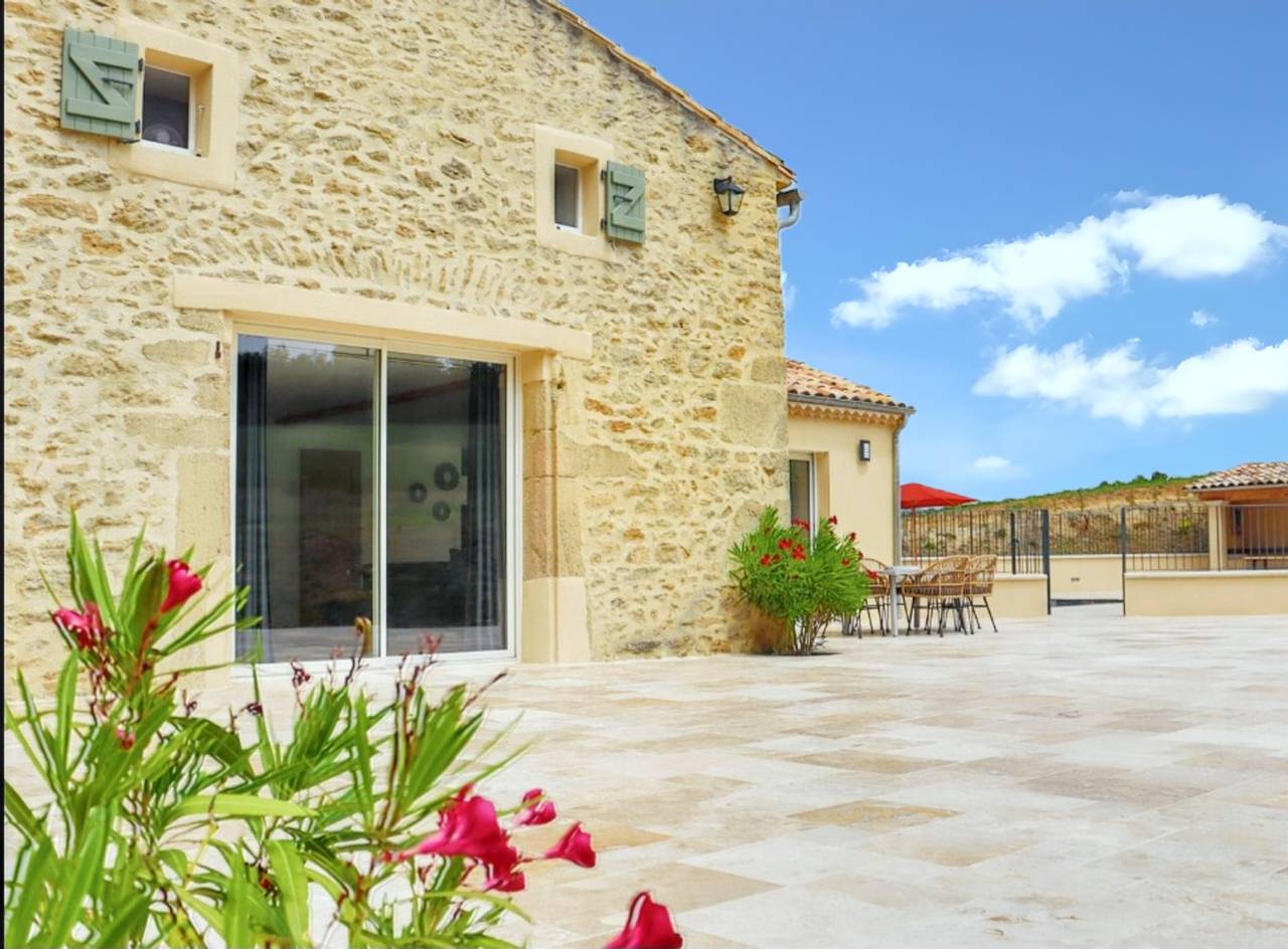 Villa charmante à Divajeu avec piscine privée in Divajeu, Région de Die
