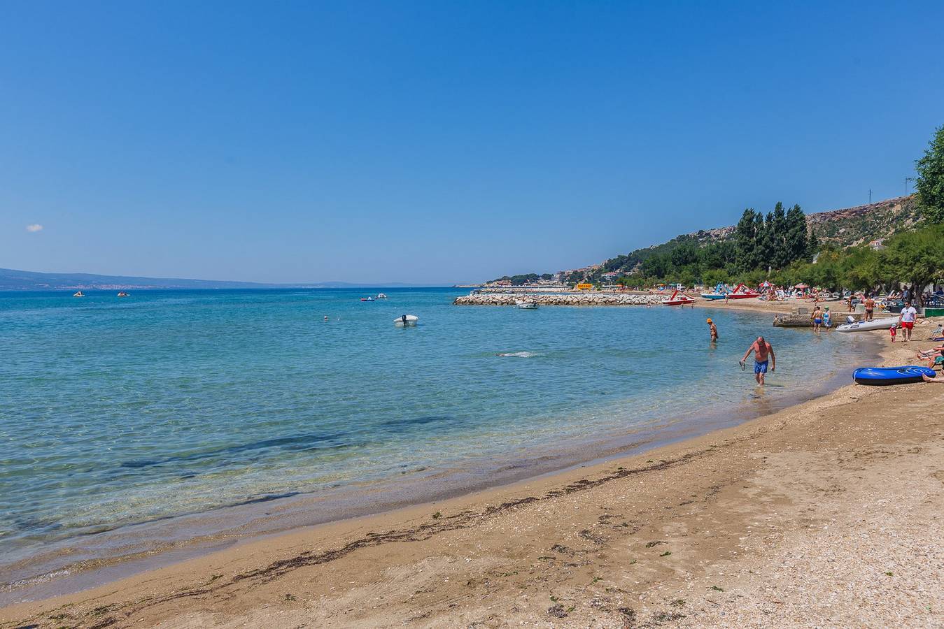 Vierbettzimmer in Dugi Rat, Omis-Riviera