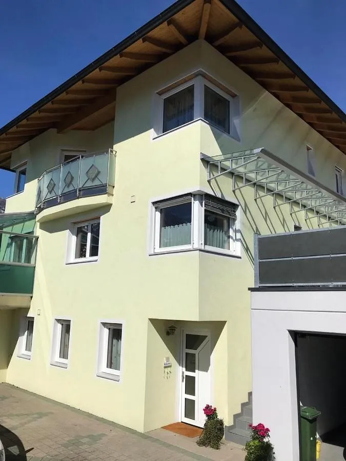 Apartamento de vacaciones para 2 personas, con vistas y jardín - 1