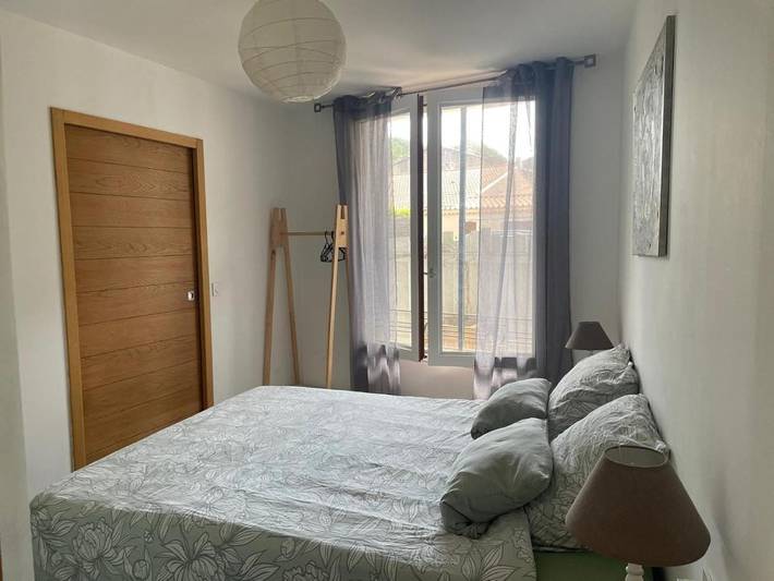 Gîte pour 2 personnes, avec terrasse, animaux acceptés à Courthézon