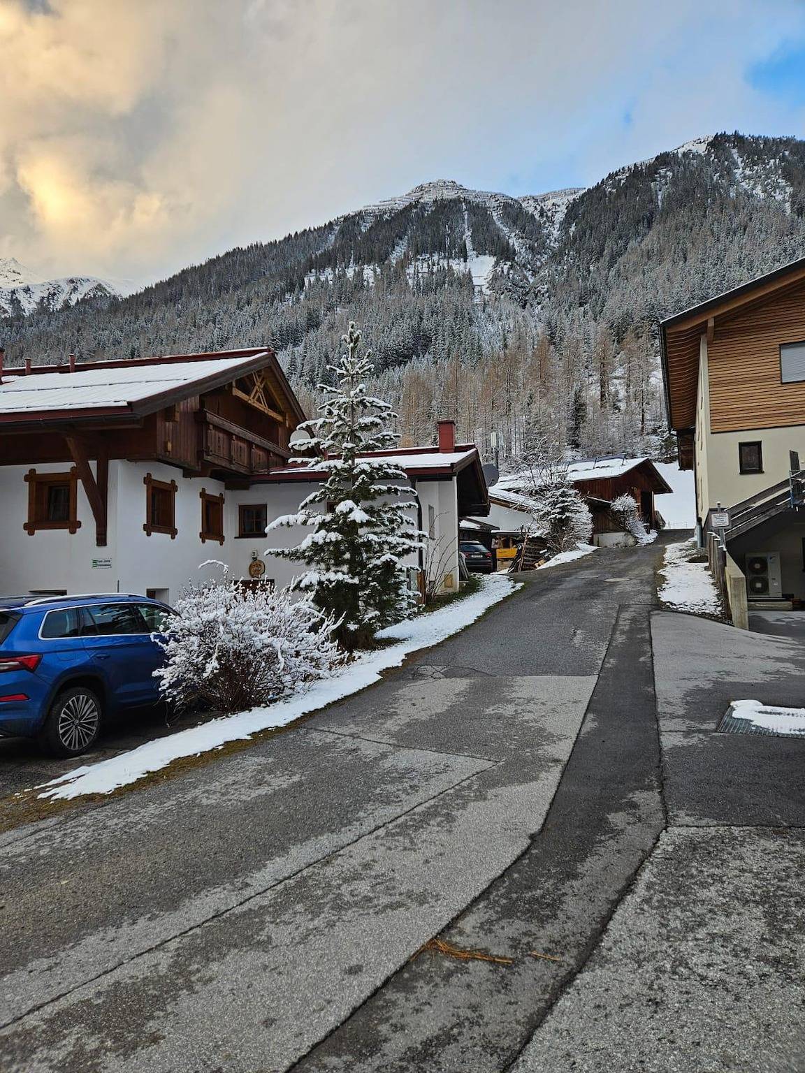 Ganze Ferienwohnung, Appartement Talblick in Stubaier Alpen, Längenfeld