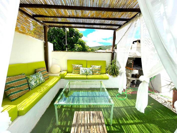 Location de vacances pour 10 personnes, avec vue ainsi que piscine et terrasse, animaux acceptés à La Puebla de los Infantes - 4