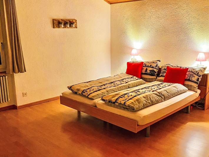 Ferienwohnung für 4 Personen, mit Garten, mit Haustier in Samedan - 2