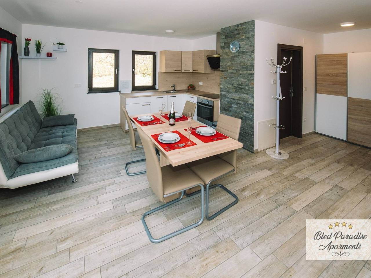 Entire apartment, Bled Prestigious and Stylish Apartments - Classic One Bedroom Apartment with Balcony in Bled, Triglav National Park