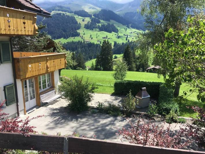 Hütte für 5 Personen, mit Terrasse und Garten in Adelboden