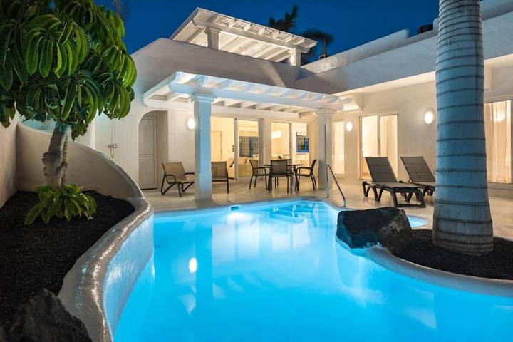 Chalet para 6 personas, con piscina además de jacuzzi y jardín en Fuerteventura - 3