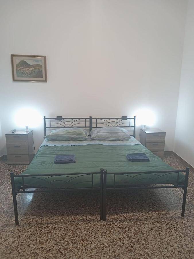 Double Room with Private Bathroom in Ponente (Genova), Gênes