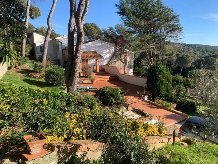B&b per 2 persone, con Terrazza e Giardino nonché Panorama a Livorno