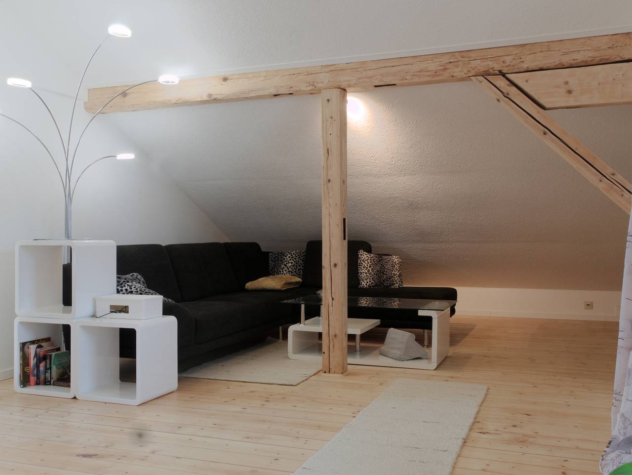 Appartement de vacances entier, Apartment - Sleeps 3 - Balcony - Garden in Feldkirch, Vallée du Rhin