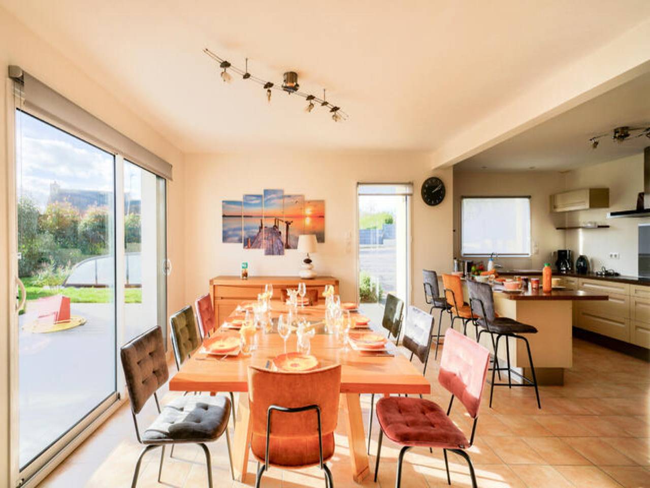 Entire apartment, Apartment in Plonéour-Lanvern with Pool in Plonéour-Lanvern, Côte de Cornouaille