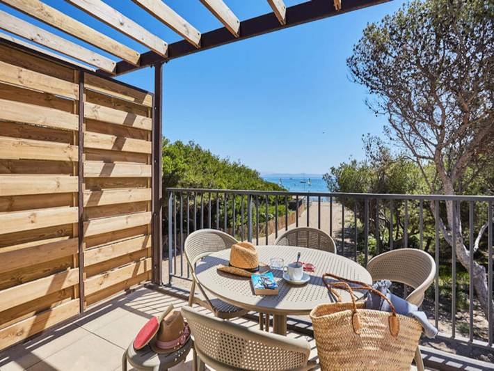 Location de vacances pour 4 personnes, avec piscine, animaux acceptés à Giens