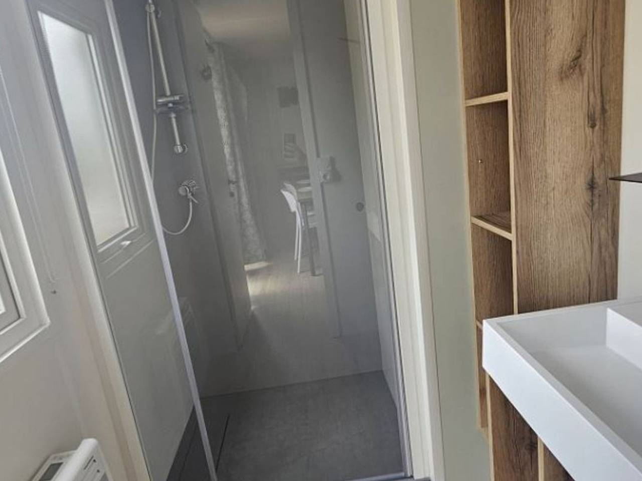 Mobile home - 3 bedrooms for 6 people with terrace in Charlieu, Roanne region