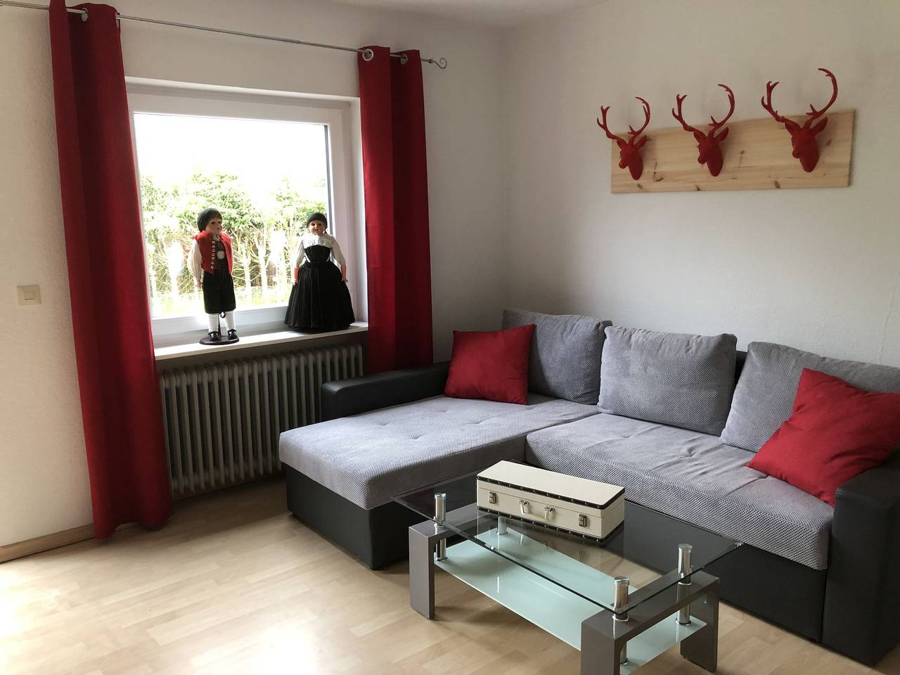 Ganze Wohnung, Ferienwohnung 'Schwarzwaldhirsch' mit Privatterrasse und Wi-Fi in Unterkirnach, Mittlerer Schwarzwald